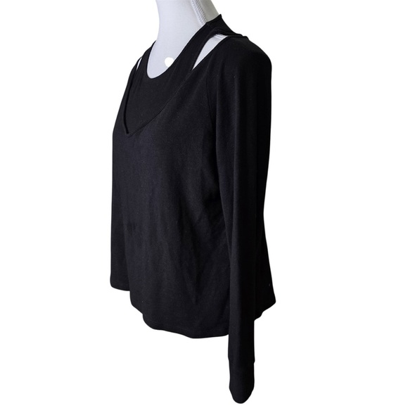 Monrow Black Asymmetrical Long Sleeve Blouse Size Large - Picture 3 of 5